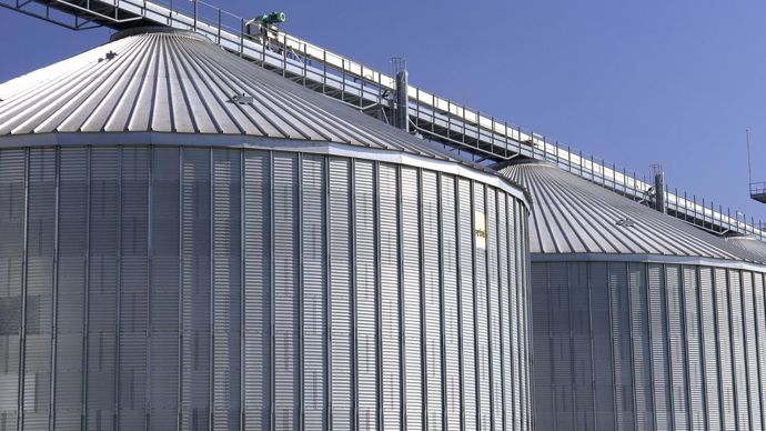 Au programme, prévention des risques spécifiques aux silos, comme l’asphyxie et l’ensevelissement, mais aussi ceux dits annexes, comme les risques électriques, mécaniques, le bruit, les TMS et les RPS. © S. LEITENBERGER